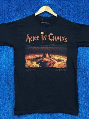 Alice In Chains Dirt Album Cover Art & Track-listing Tee M